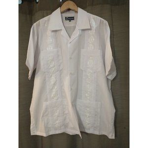 Men's Esquire Light Weight Embroidered Barber Shirt Four Pockets Size XL